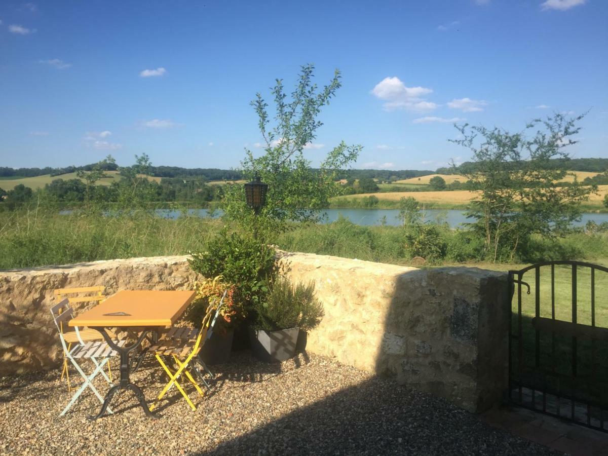 Gîte Le Cézan Jegun Extérieur photo